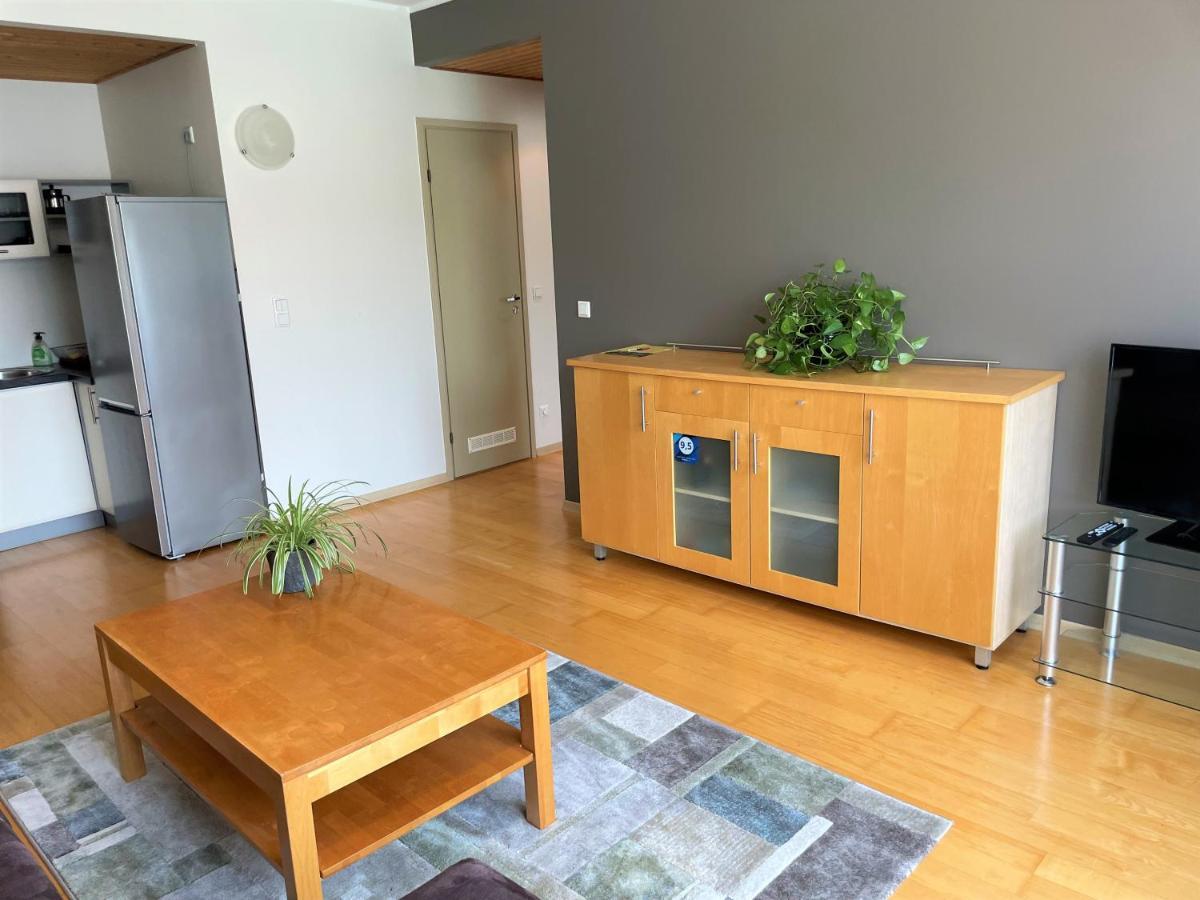 Kuressaare Holiday Apartments ภายนอก รูปภาพ